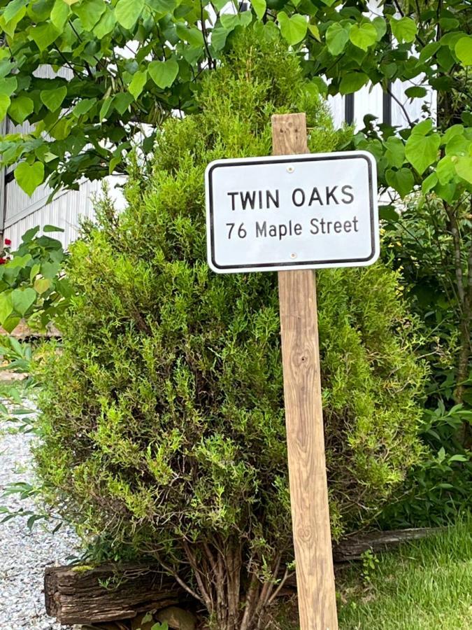 Twin Oaks Villa Bryson City Exterior photo
